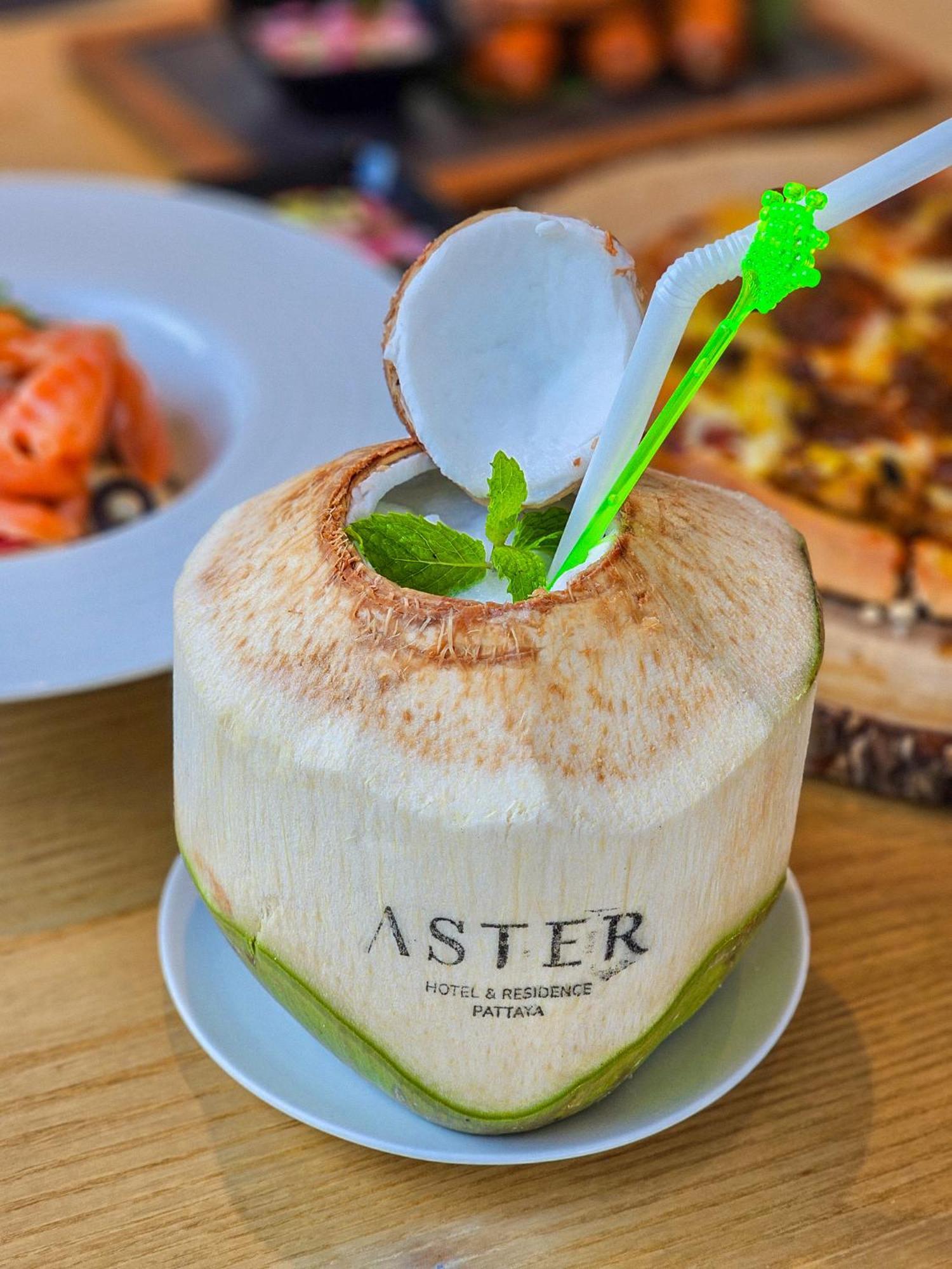 Aster Hotel And Residence By At Mind Pattaya Exteriér fotografie
